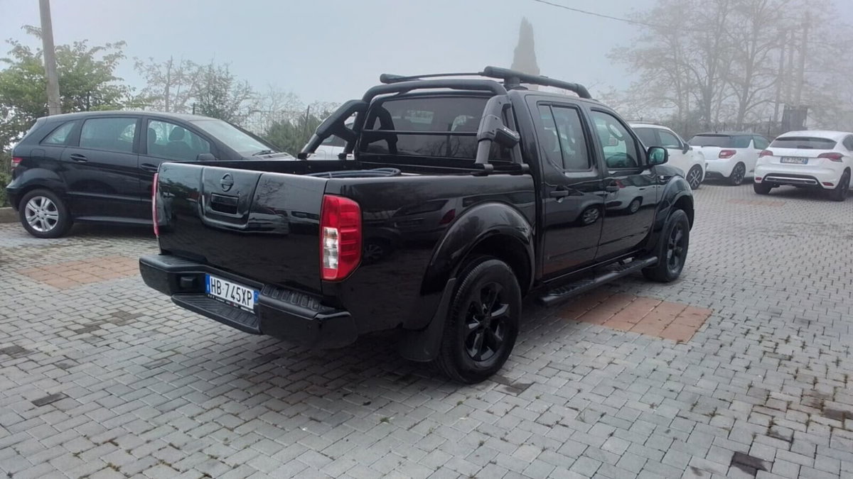 Nissan Navara 2.5 dCi 4 porte Double Cab XE (3)