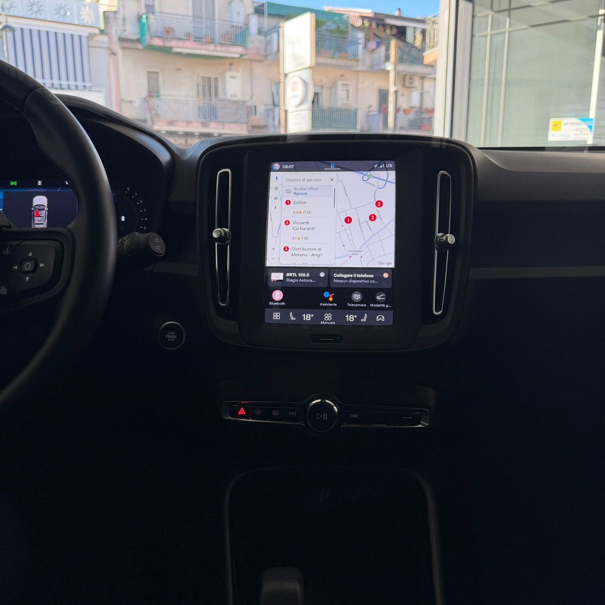 Volvo XC40 B3 automatico Core (15)