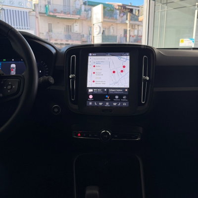 Volvo XC40 B3 automatico Core (15)