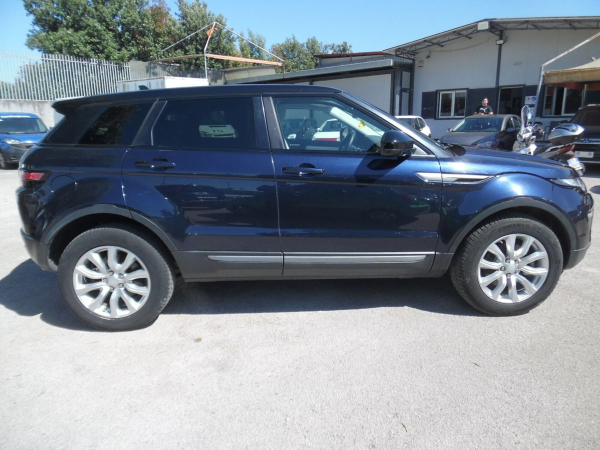 Land Rover Range Rover Evoque 2.0 TD4 150 CV 5p. HSE Dynamic (8)