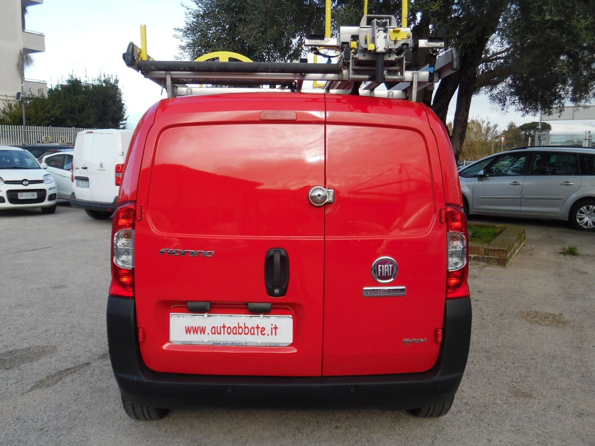 Fiat Fiorino Furgone cargo 1.3 mjt 95cv Adventure (6)