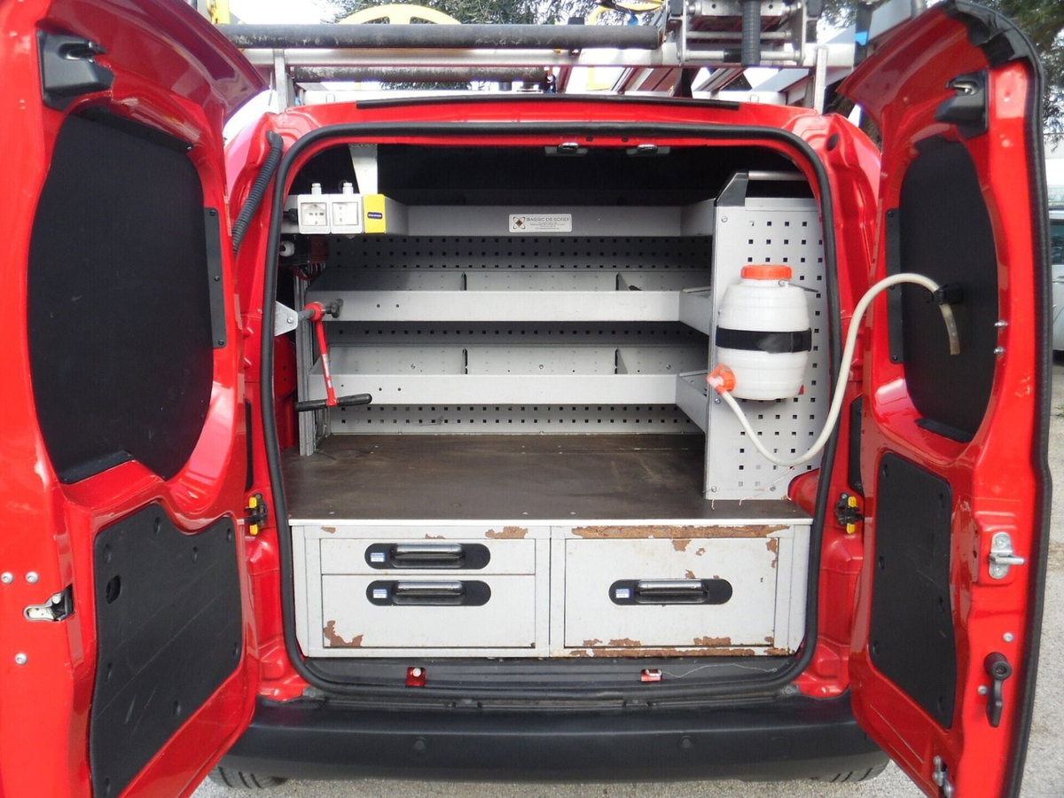 Fiat Fiorino Furgone cargo 1.3 mjt 95cv Adventure (7)