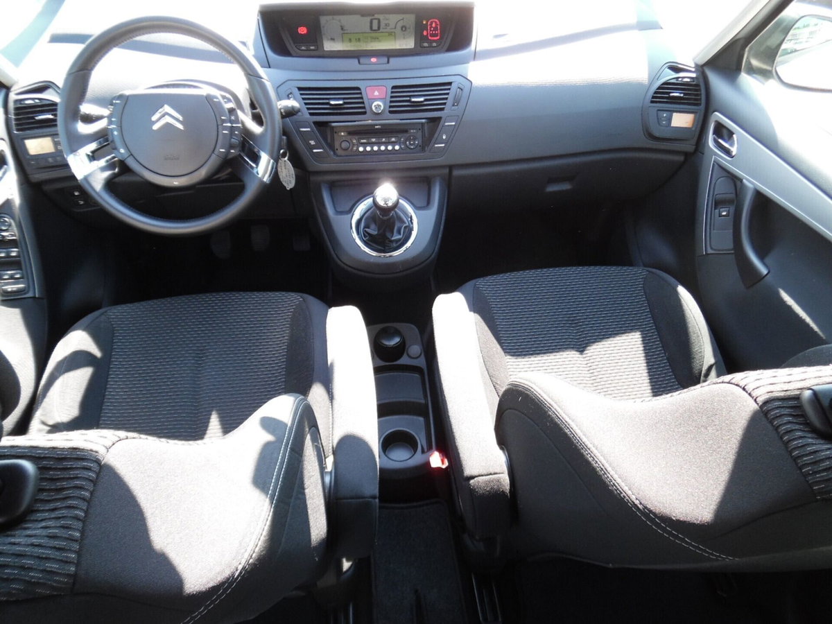 Citroen C4 Gran Picasso 1.8 Perfect Eco Energy M (10)