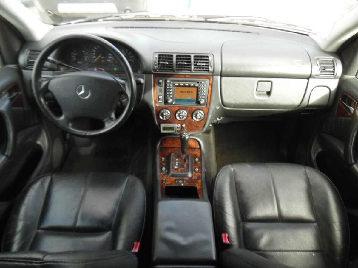 Mercedes-Benz Classe ML 320 cat (11)