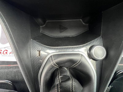 Ford Fiesta 1.5 TDCi 5 porte ST-Line (11)