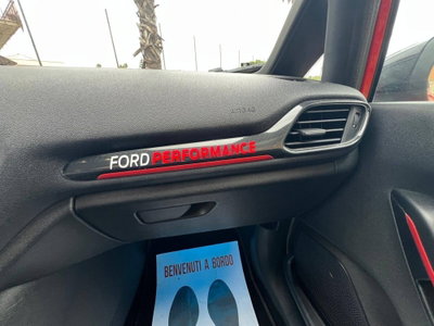 Ford Fiesta 1.5 TDCi 5 porte ST-Line (12)