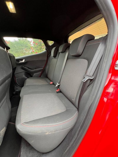 Ford Fiesta 1.5 TDCi 5 porte ST-Line (14)