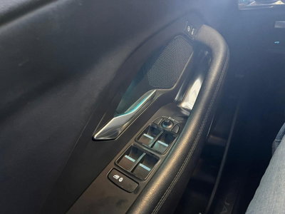 Jaguar E-Pace 2.0D 180 CV AWD S (12)