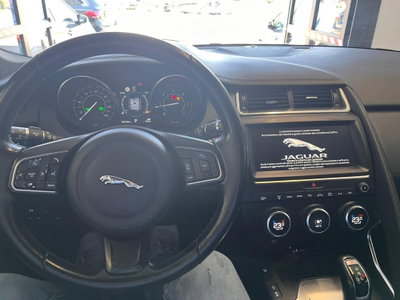 Jaguar E-Pace 2.0D 180 CV AWD S (7)