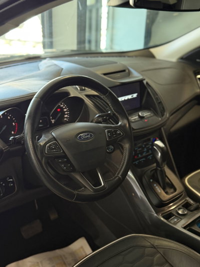 Ford Kuga 2.0 TDCI 180 CV S&S 4WD Powershift Vignale (7)