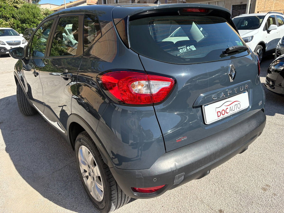 Renault Captur 1.5 dCi 8V 90 CV Start&Stop Zen (4)