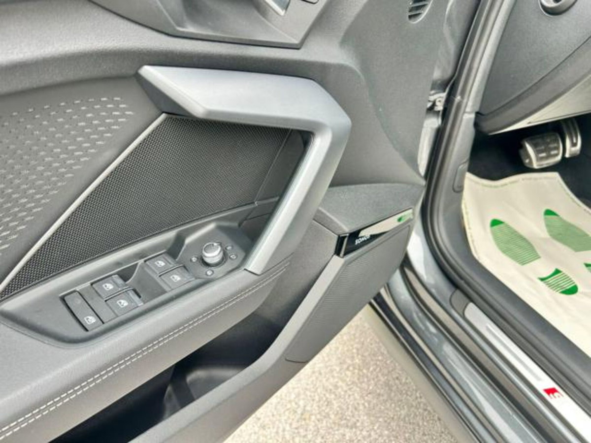 Audi A3 Sportback 35 TDI S tronic S line edition (11)