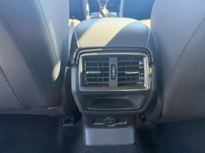 Skoda Karoq 2.0 TDI EVO SCR 115 CV DSG Executive (14)