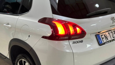 Peugeot 2008 100 S&S Allure (4)
