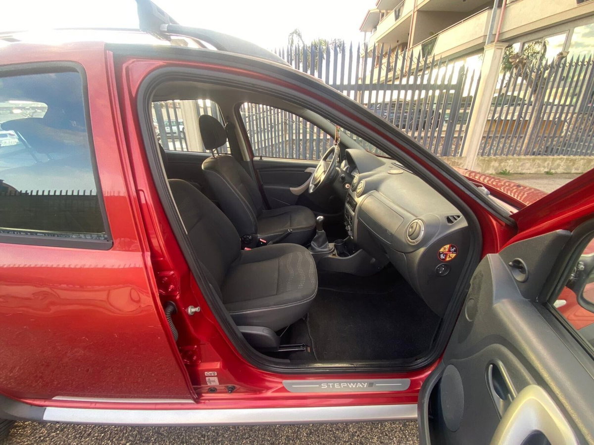 Dacia Sandero Stepway 1.6 8V 90CV (17)
