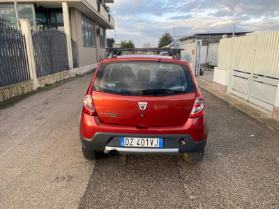 Dacia Sandero Stepway 1.6 8V 90CV (5)
