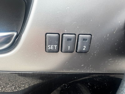 Infiniti FX FX30d S Premium (16)