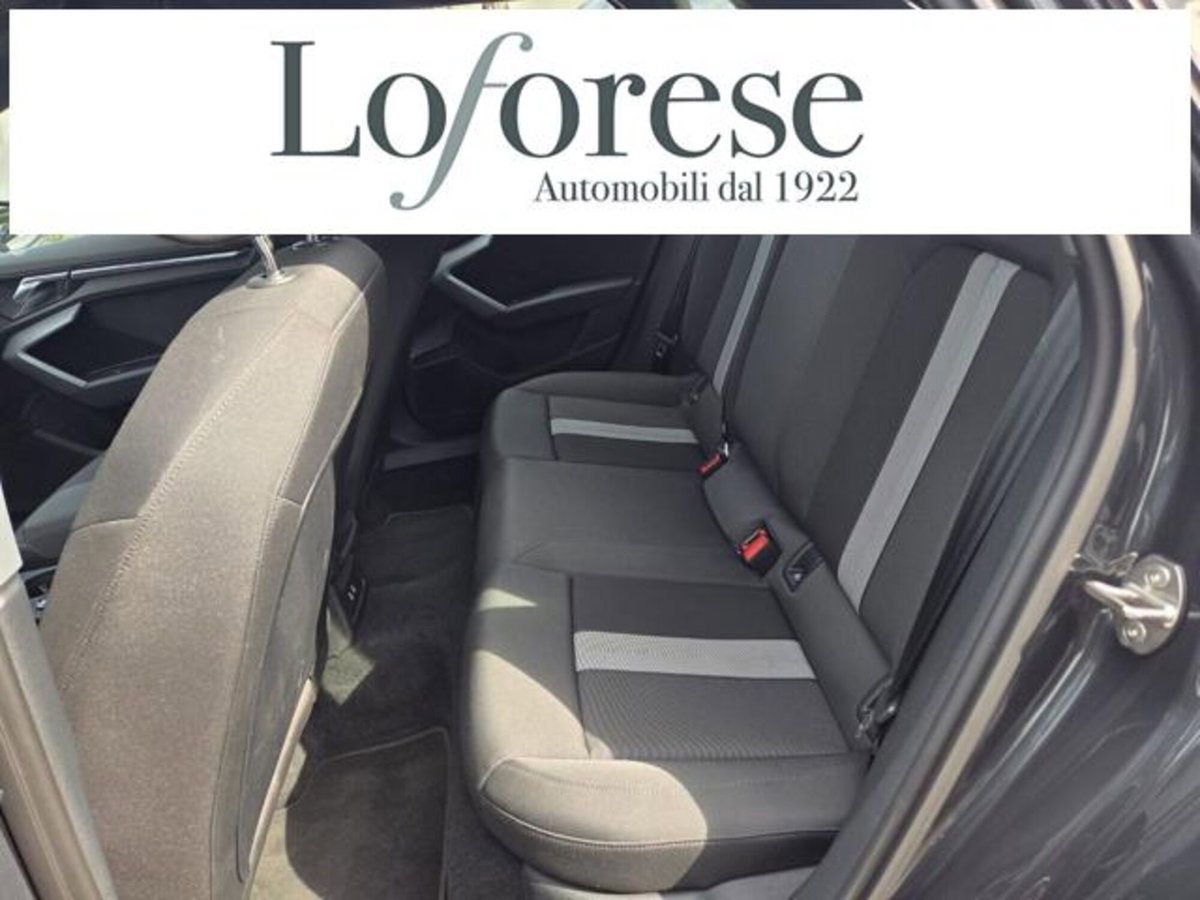 Audi A3 Sportback 35 TFSI S tronic Business Advanced (7)
