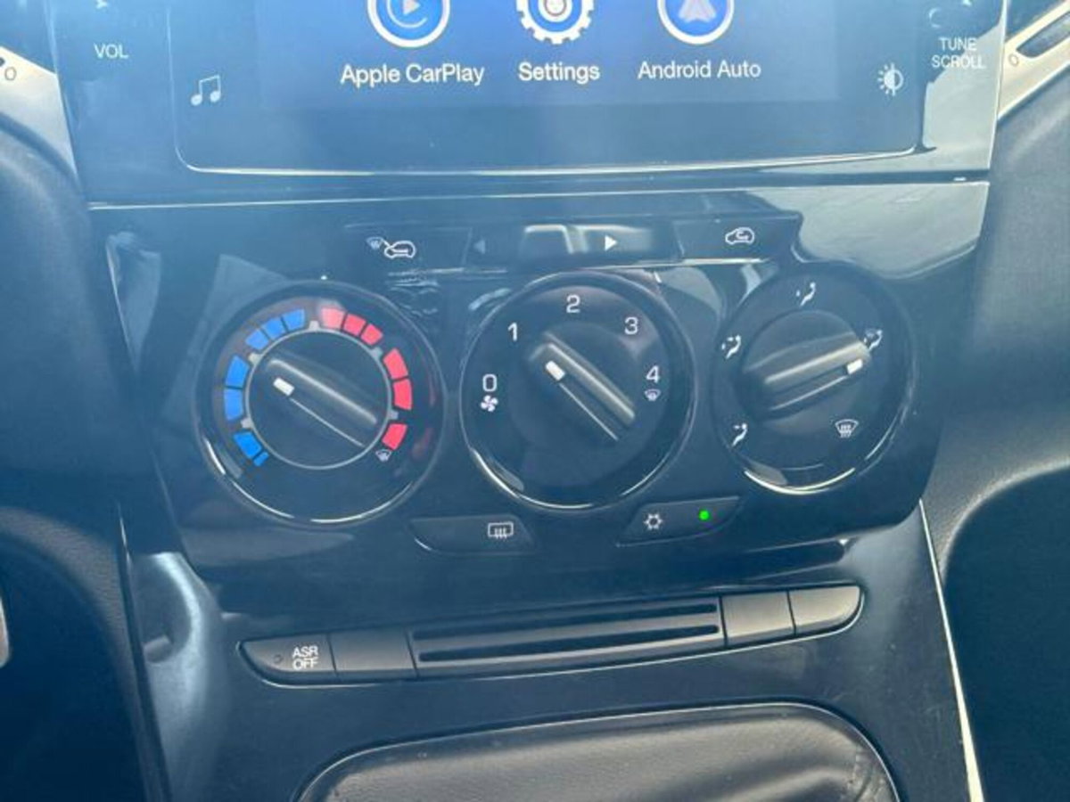 Lancia Ypsilon 1.0 FireFly 5 porte S&S Hybrid Ecochic Gold (18)