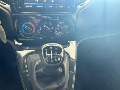 Lancia Ypsilon 1.0 FireFly 5 porte S&S Hybrid Ecochic Gold (19)