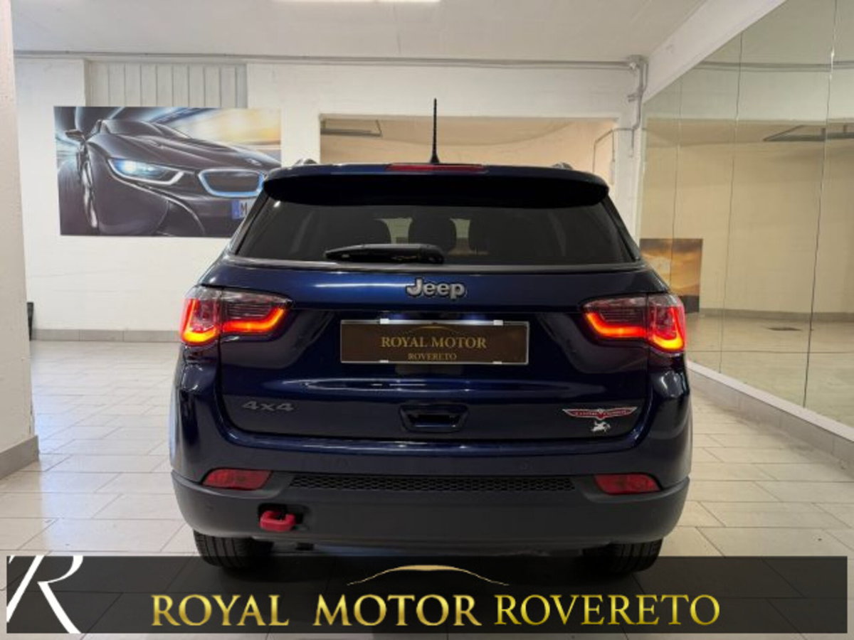Jeep Compass 2.0 Multijet II 170 aut. 4WD Trailhawk (5)