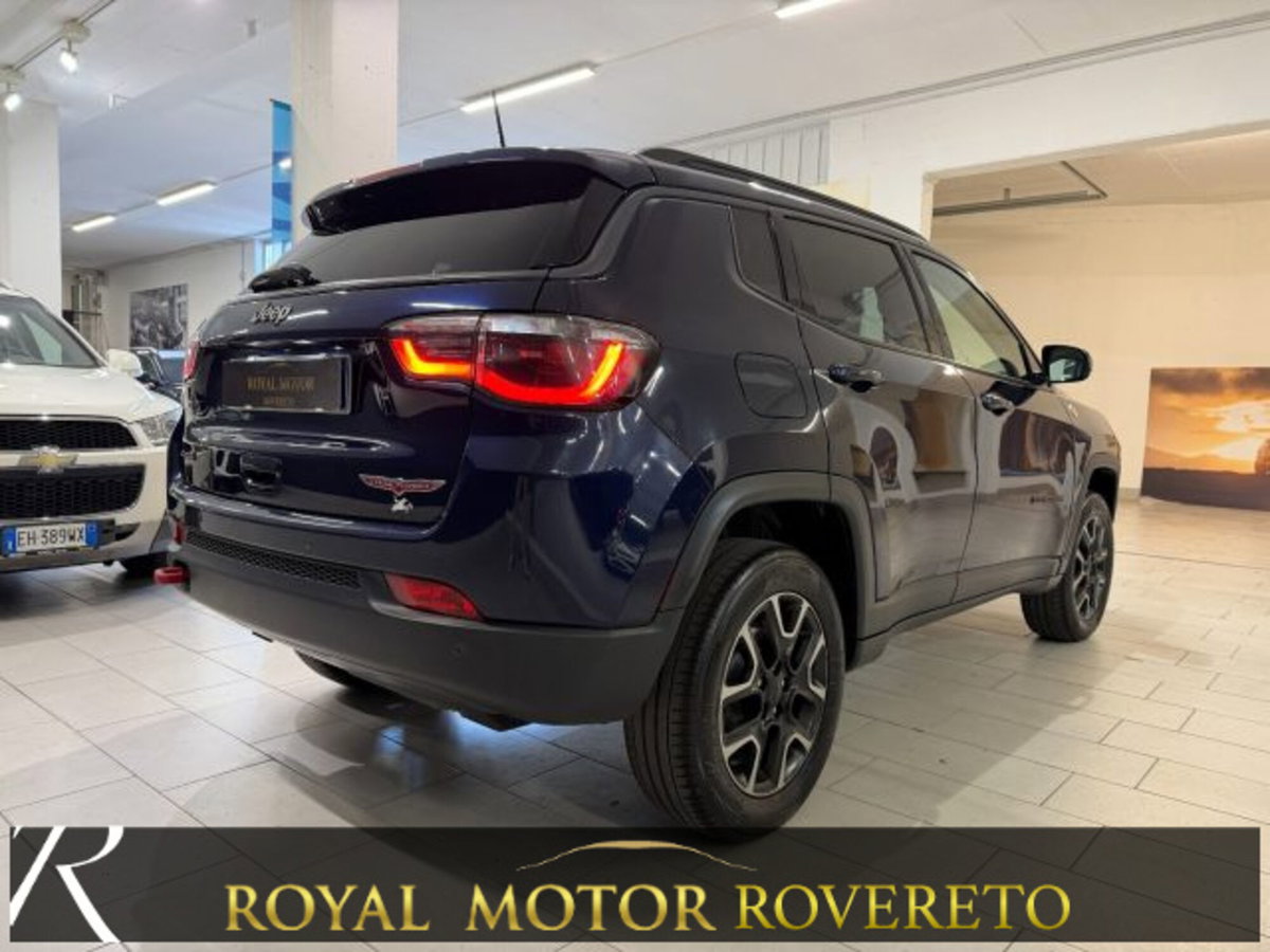 Jeep Compass 2.0 Multijet II 170 aut. 4WD Trailhawk (6)