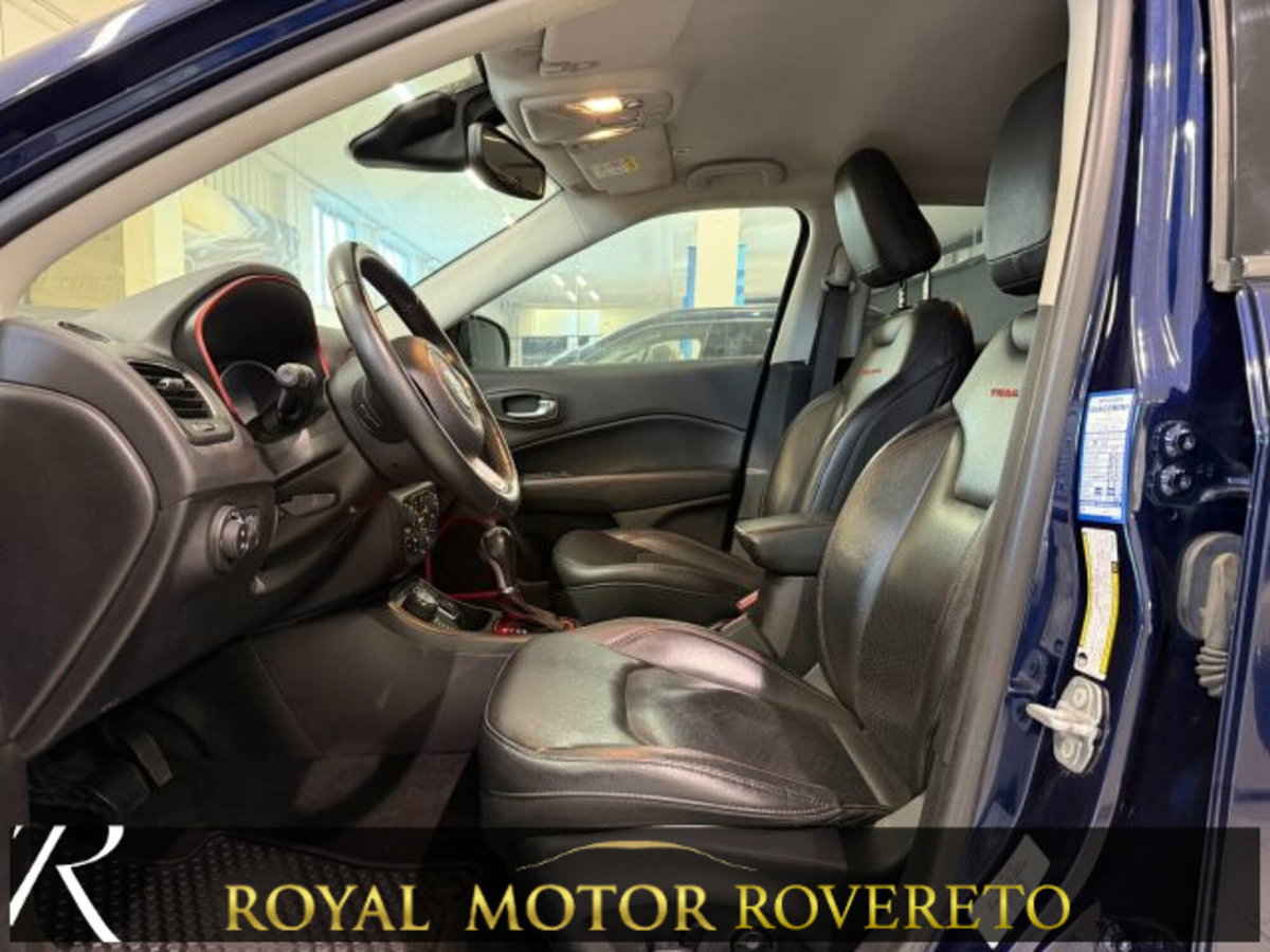 Jeep Compass 2.0 Multijet II 170 aut. 4WD Trailhawk (8)