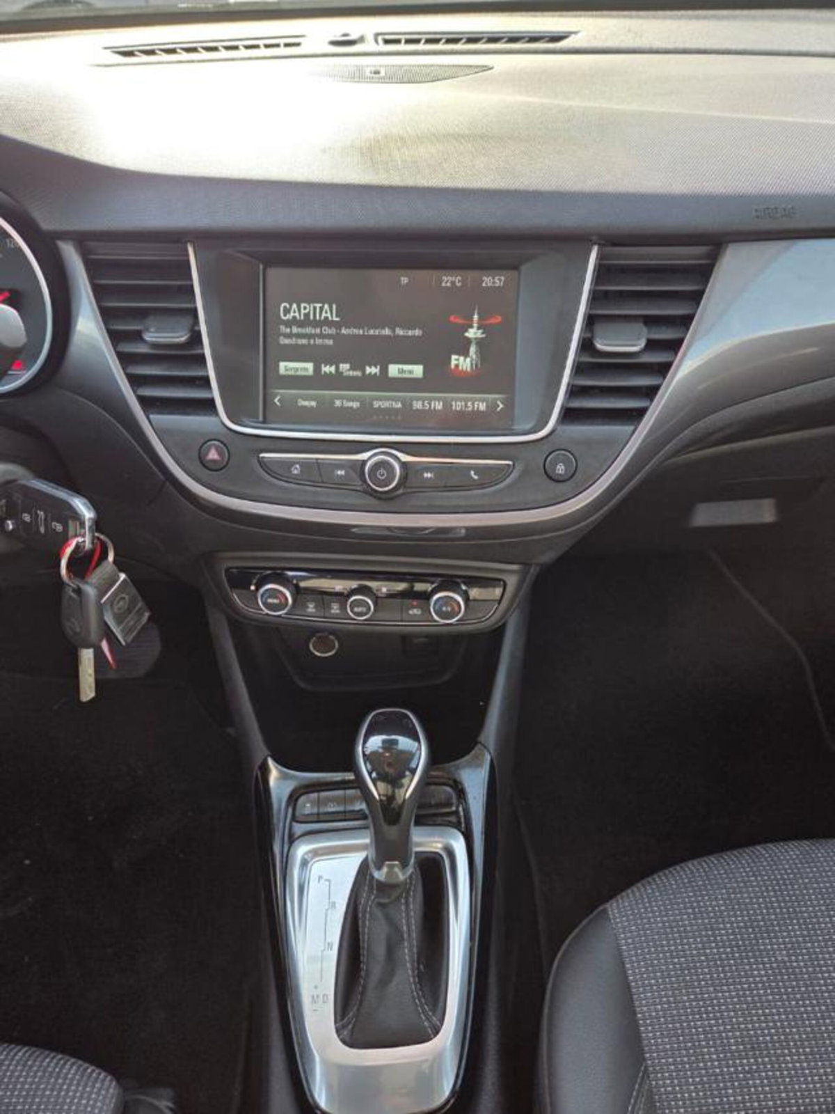 Opel Crossland 1.5 ECOTEC D 120 CV Start&Stop aut. Elegance (12)