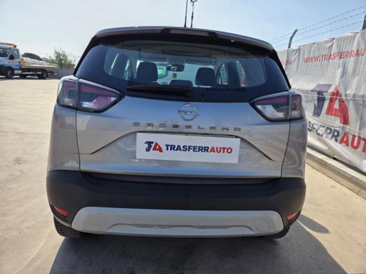 Opel Crossland 1.5 ECOTEC D 120 CV Start&Stop aut. Elegance (4)