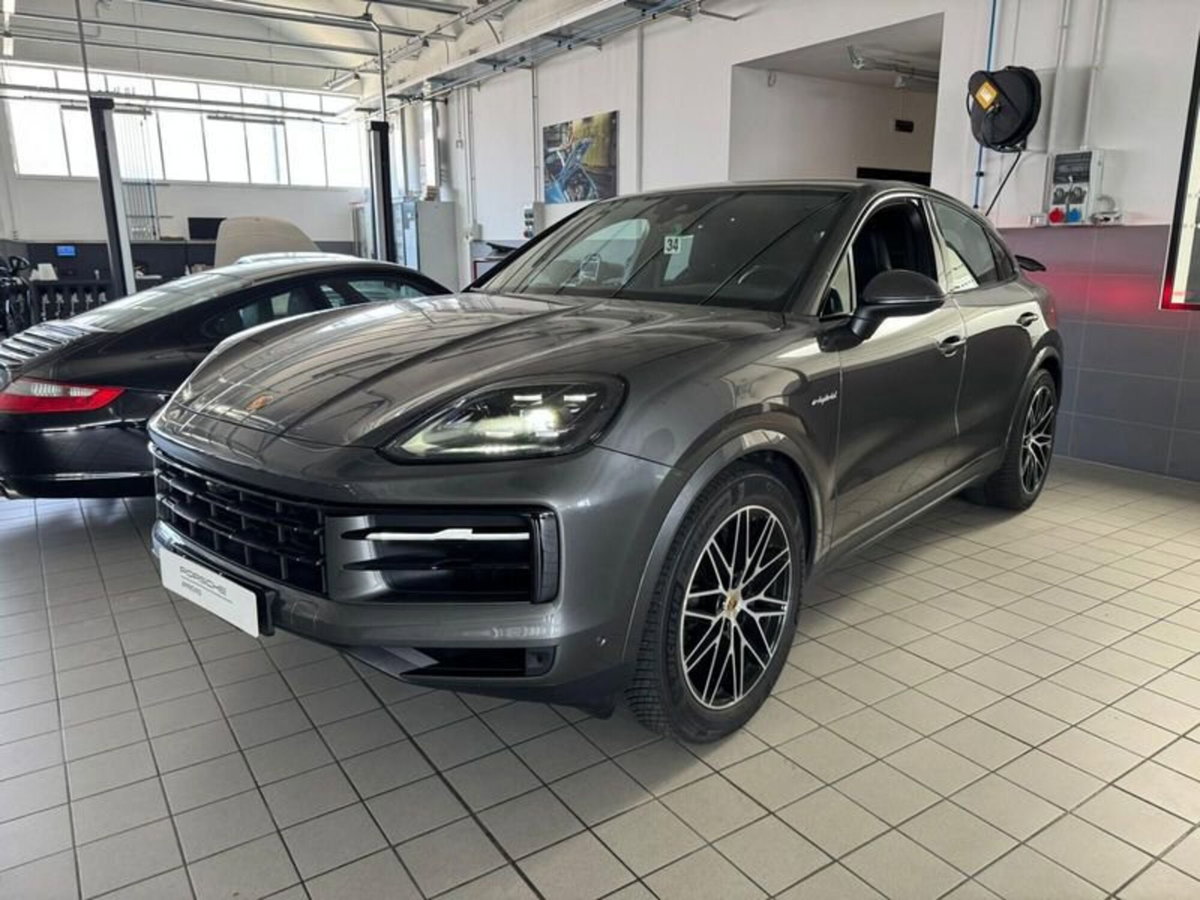 Porsche Cayenne 3.0 e-hybrid tiptronic
