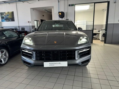 Porsche Cayenne 3.0 e-hybrid tiptronic (2)