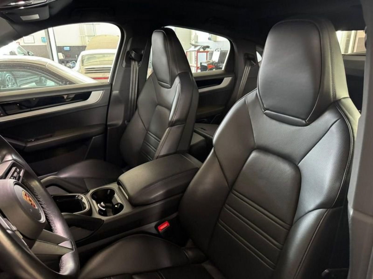 Porsche Cayenne 3.0 e-hybrid tiptronic (8)