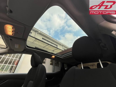 Nissan Qashqai 1.5 dCi 115 CV DCT N-Connecta (17)
