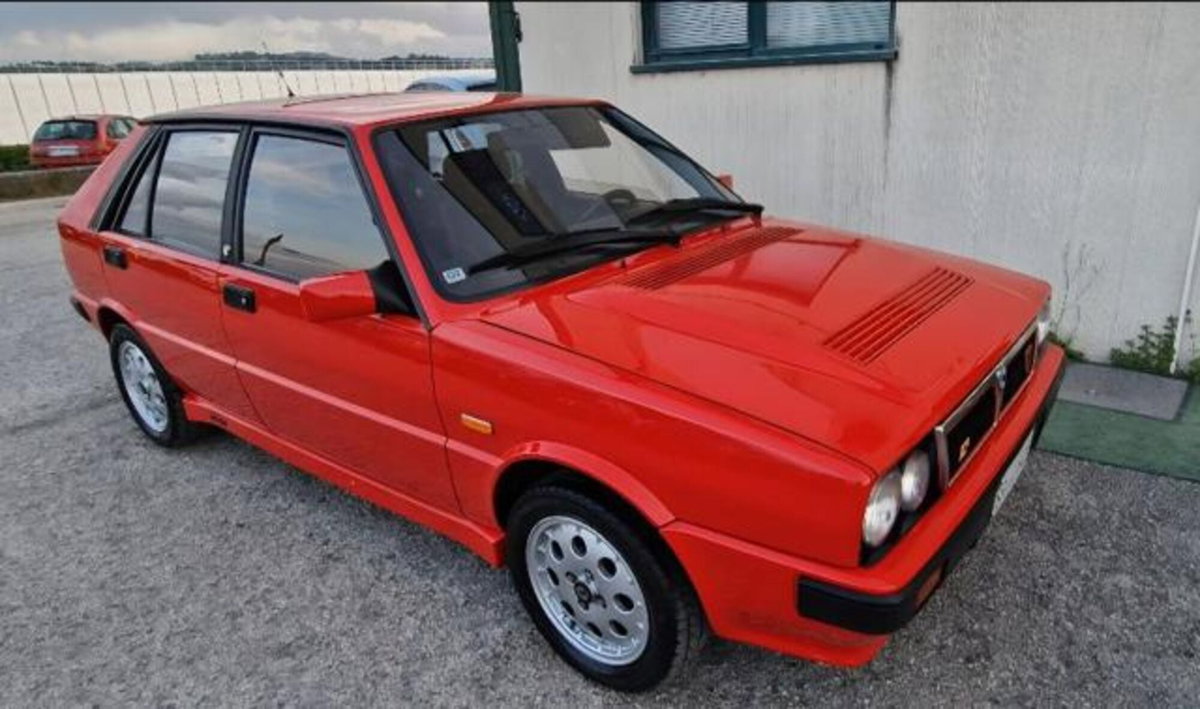 Lancia Delta i.e. turbo HF (13)