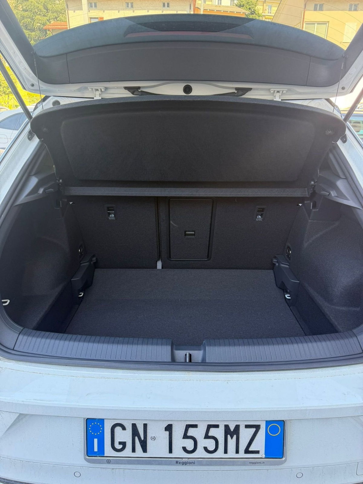 Volkswagen T-Roc 1.0 TSI R-Line (13)