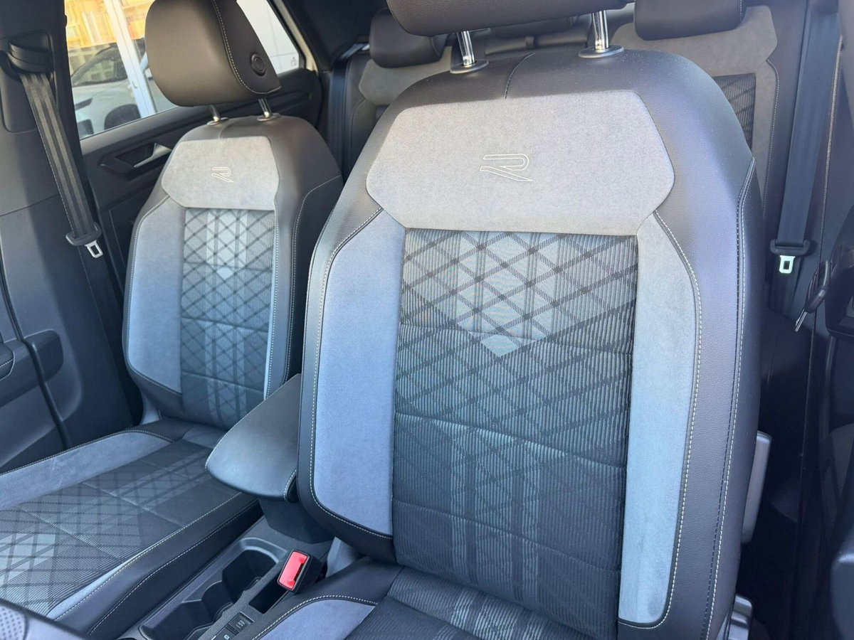 Volkswagen T-Roc 1.0 TSI R-Line (9)