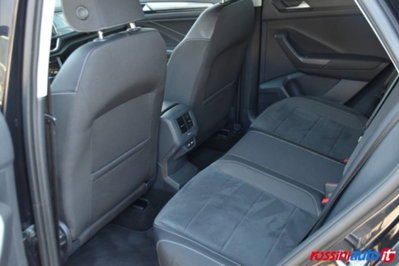 Volkswagen T-Roc 1.5 tsi Style dsg (12)