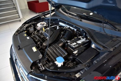 Volkswagen T-Roc 1.5 tsi Style dsg (15)
