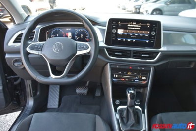 Volkswagen T-Roc 1.5 tsi Style dsg (9)