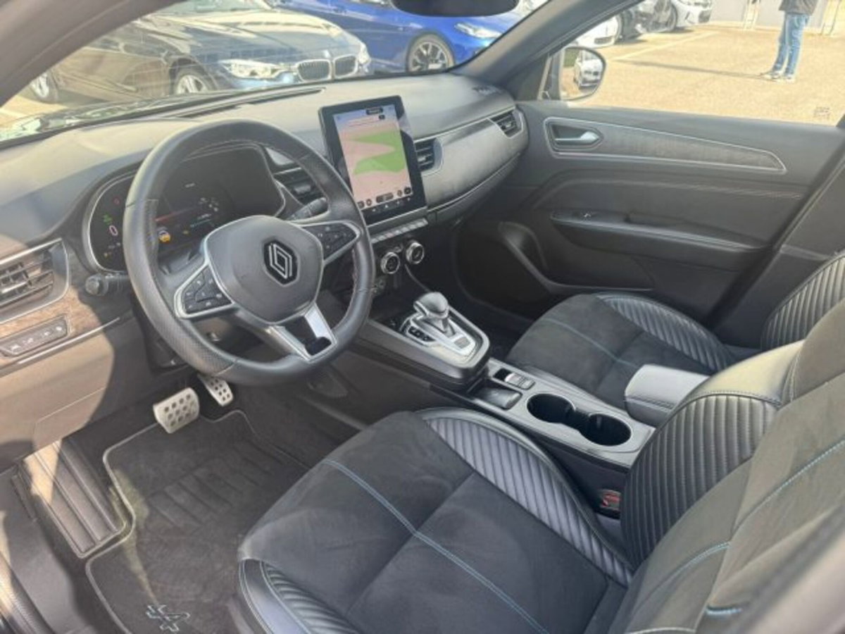 Renault Arkana 1.6 full hybrid Esprit Alpine 145cv (11)