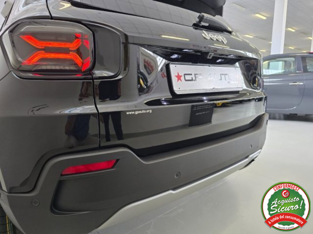 Jeep Avenger 1.2 turbo Summit fwd 100cv (7)
