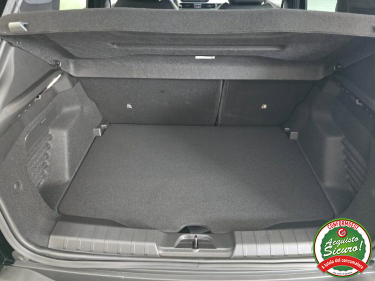 Jeep Avenger 1.2 turbo Summit fwd 100cv (8)