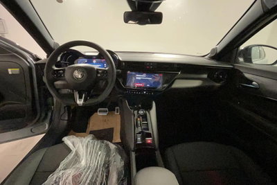 Alfa Romeo Junior 1.2 ibrida Speciale 145cv edct6 (9)