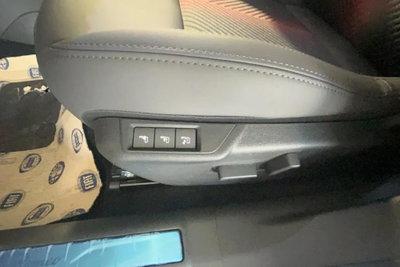 Alfa Romeo Junior 1.2 ibrida Speciale 145cv edct6 (8)