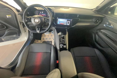 Alfa Romeo Junior 1.2 ibrida Speciale 145cv edct6 (9)
