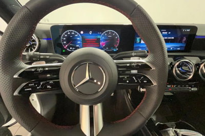 Mercedes-Benz Classe A 180 AMG Line Advanced Plus auto (9)