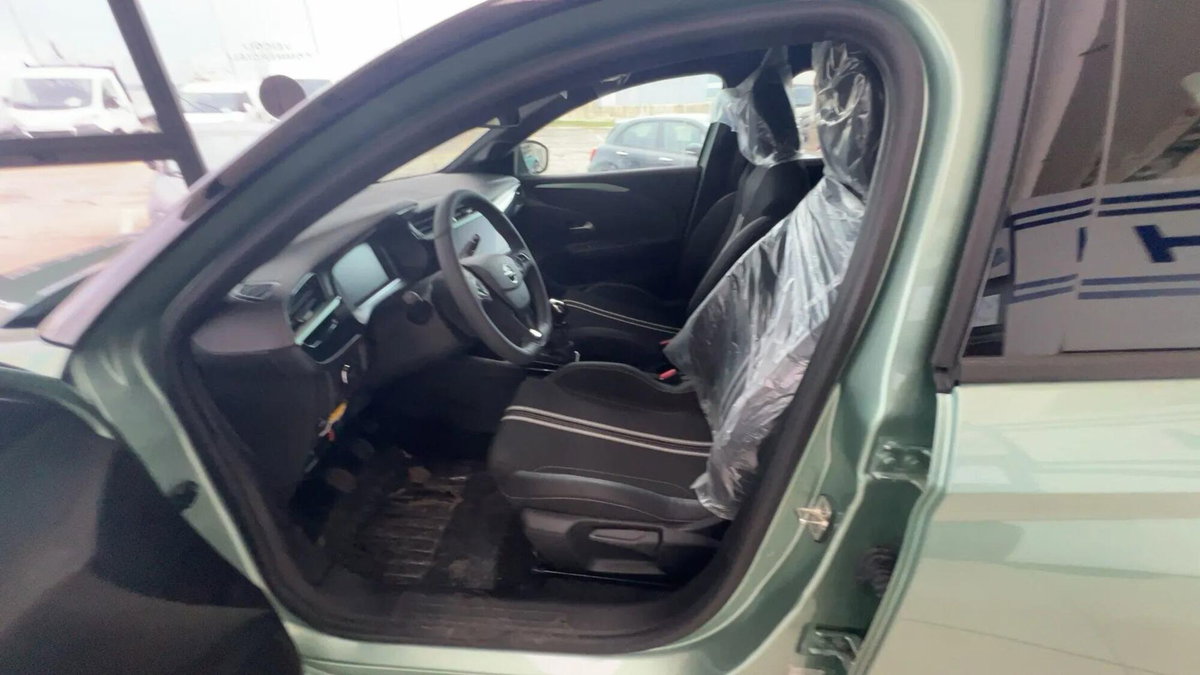 Opel Corsa 1.2 Nuova Yes s&s 100cv at8 (8)
