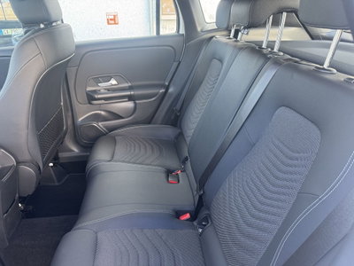 Mercedes-Benz GLA SUV 200 d Progressive Advanced auto (18)