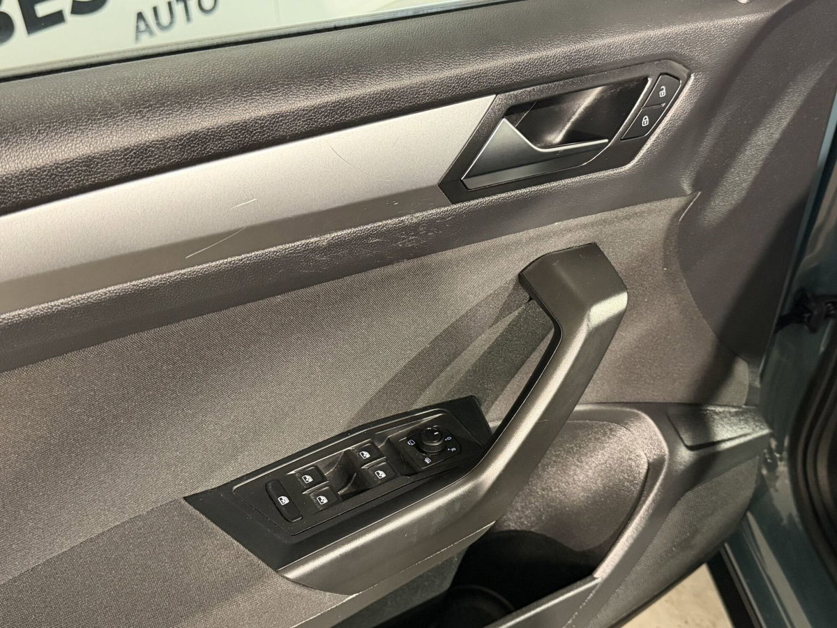 Volkswagen T-Roc 2.0 tdi Life 150cv dsg (11)