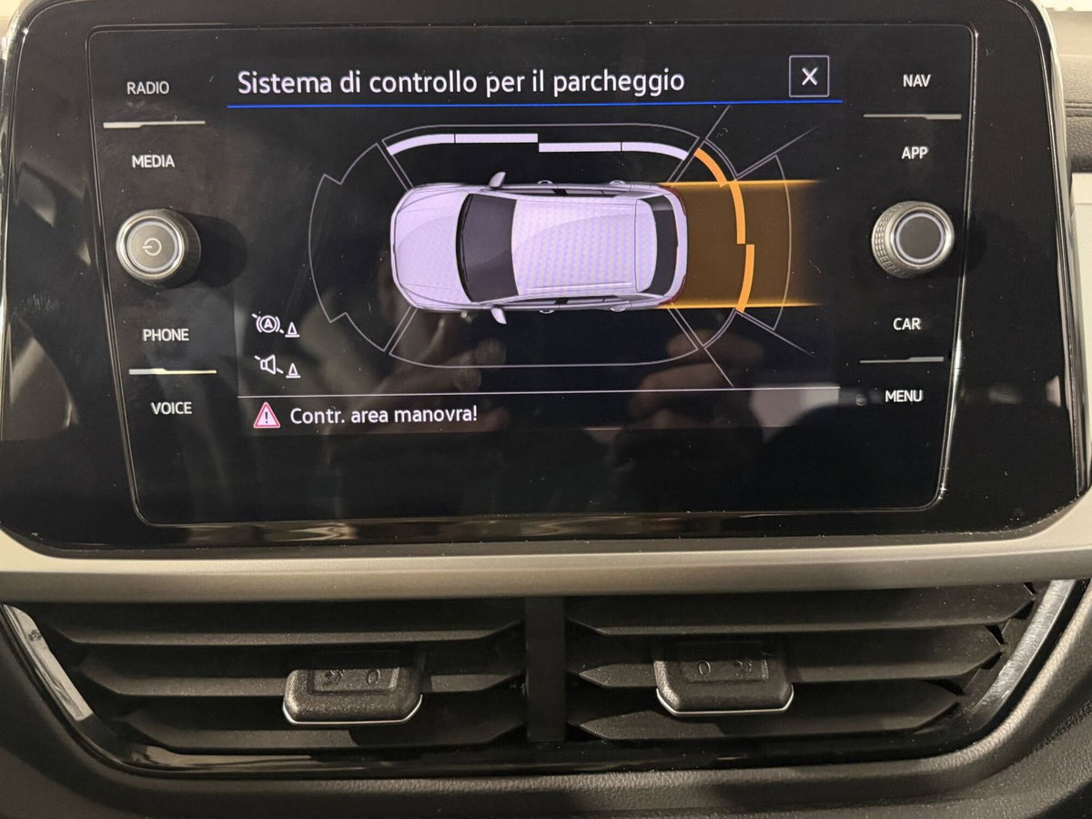 Volkswagen T-Roc 2.0 tdi Life 150cv dsg (16)